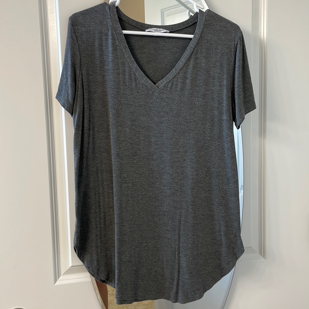Carly Jean Los Angeles Favorite Tee